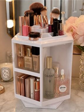 Lori Greiner Spinning Makeup Organizer